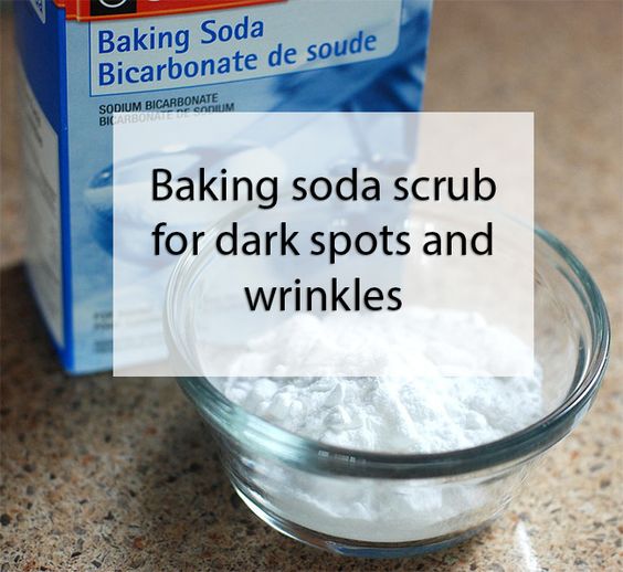 Baking soda scrub for dark spots and wrinkles
